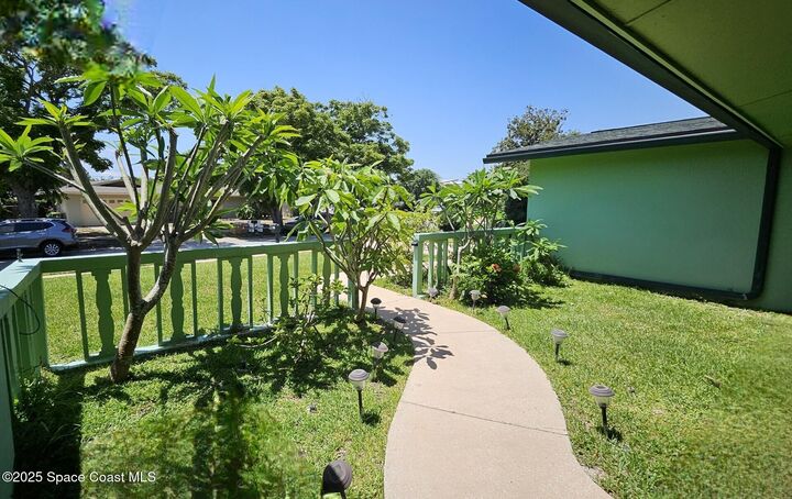 Property Photo: 306 Glen Ridge Road FL 32926