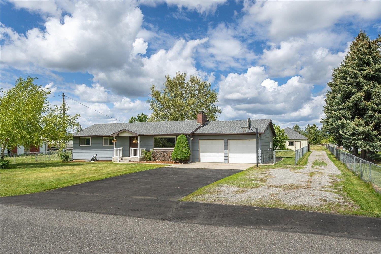 Property Photo: 24005 E Garland Ave WA 99027
