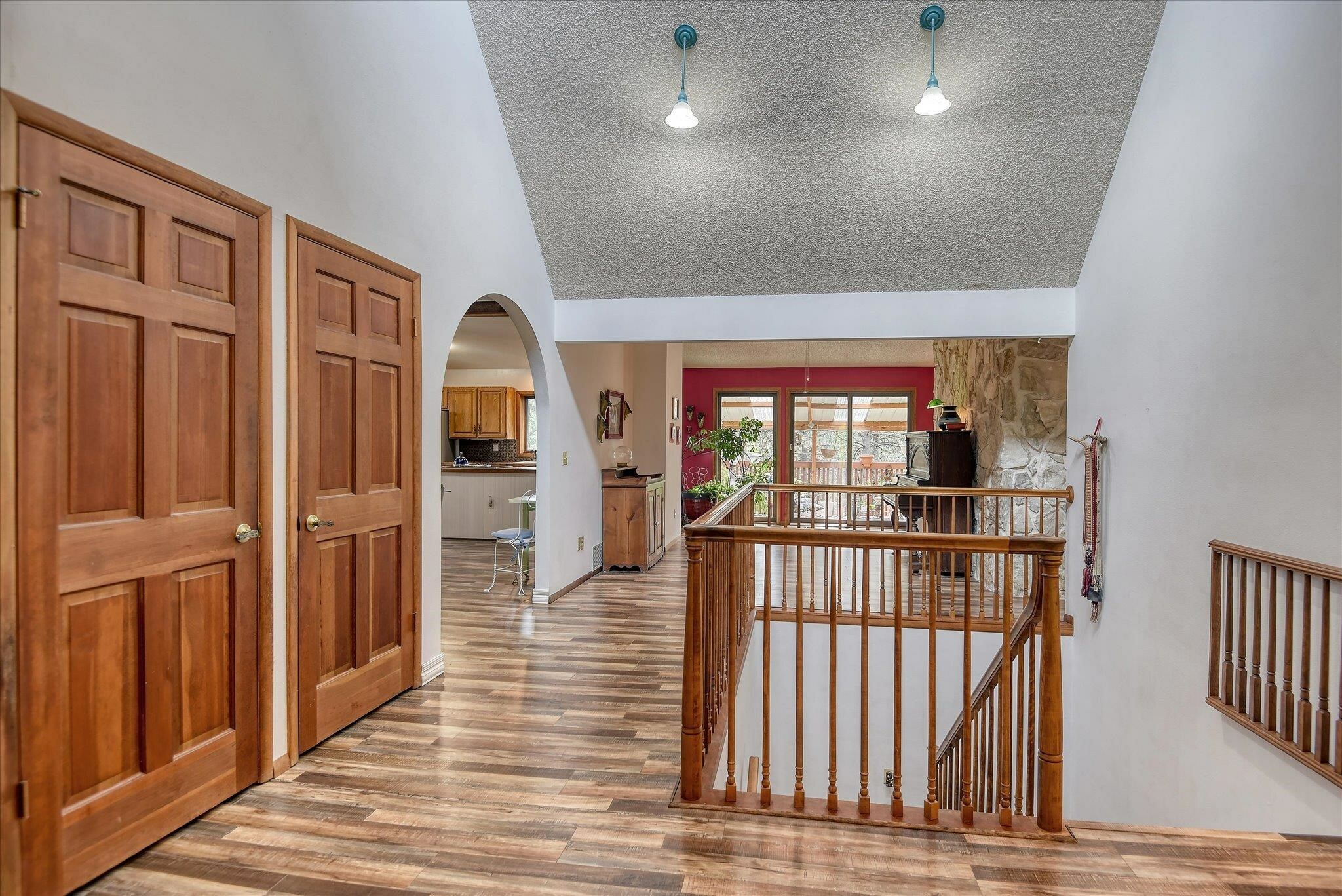 Property Photo: 8410 E Columbia Park Dr WA 99212