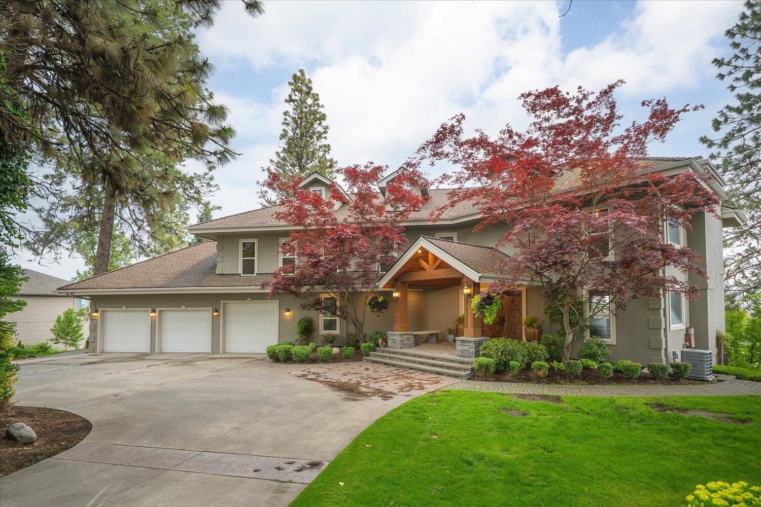 Property Photo: 6007 N Ella St WA 99217