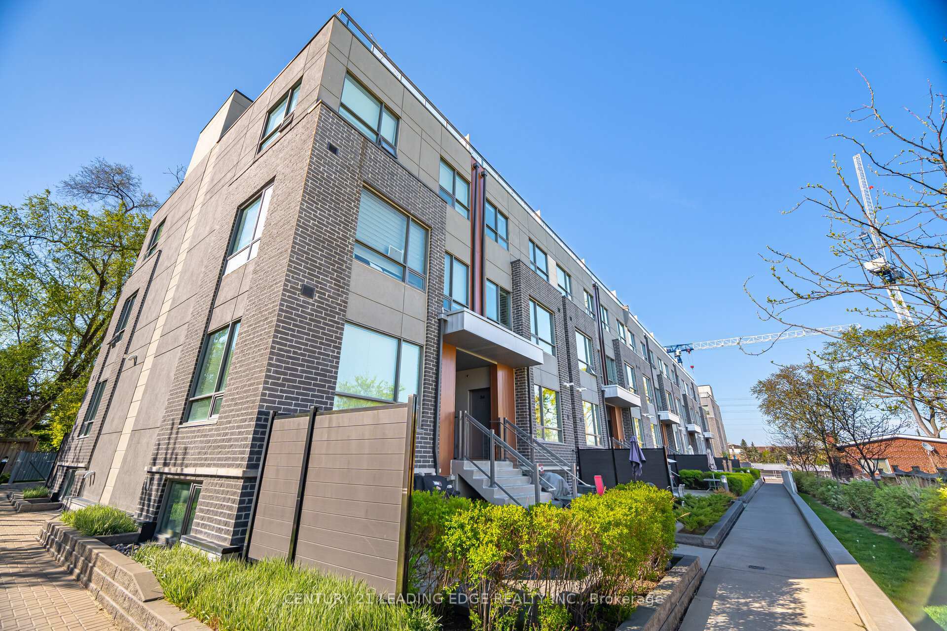 650 Atwater Avenue 35  Mississauga ON L5G 4K7 photo