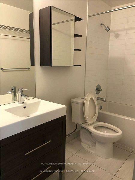 Property Photo:  70 Forest Manor Road 409  ON M2J 0A9 