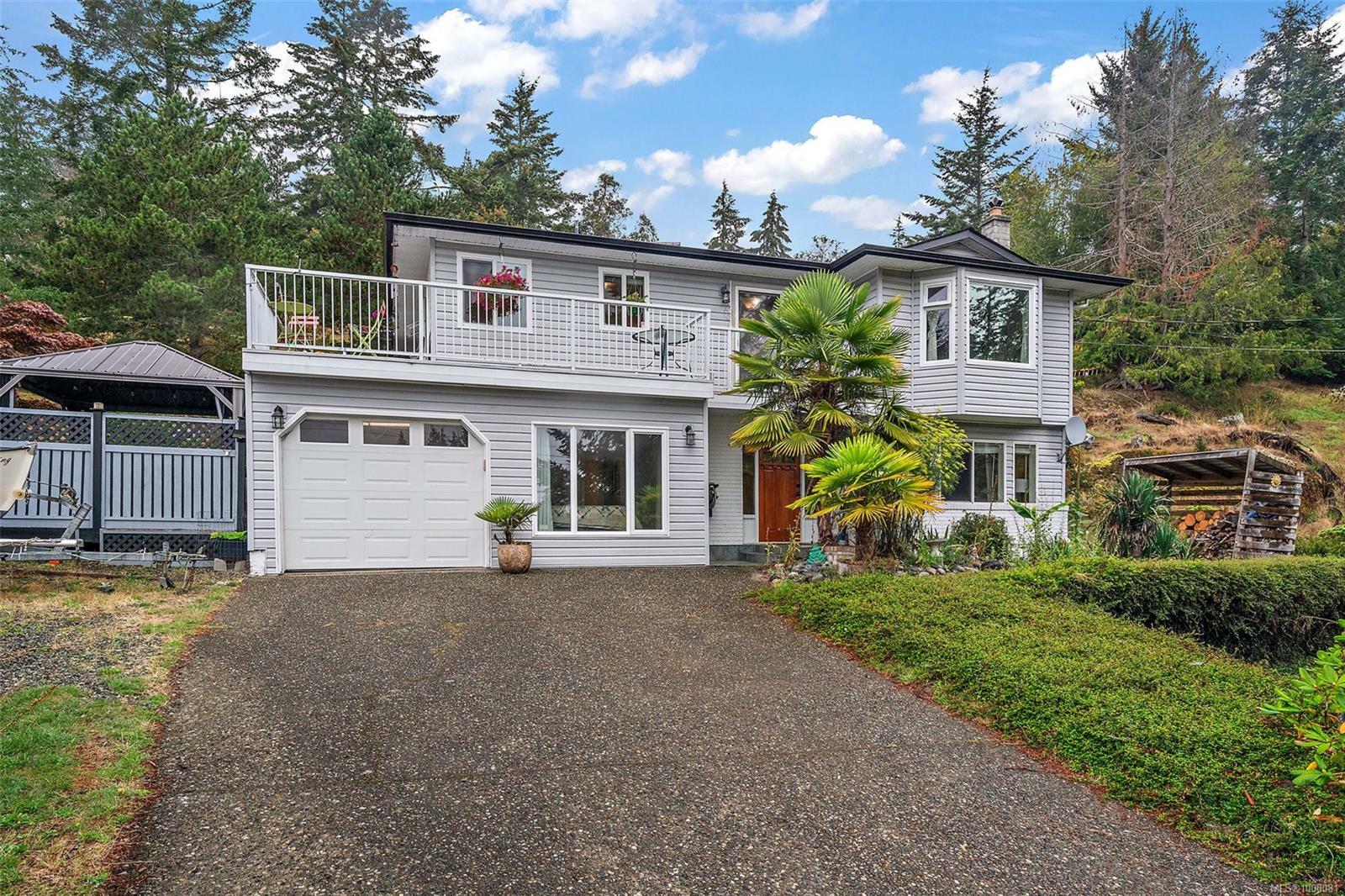 Property Photo: 2197 Henlyn Dr BC V9Z 0N5