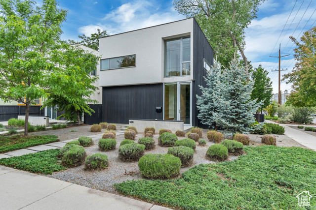 608 S 400 E  Salt Lake City UT 84111 photo