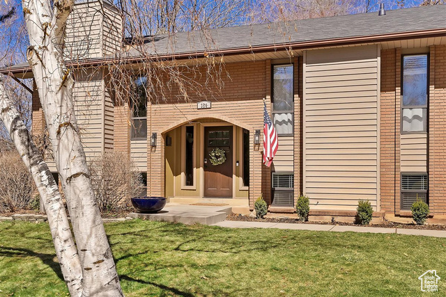 Property Photo: 384 W 4200 N UT 84414