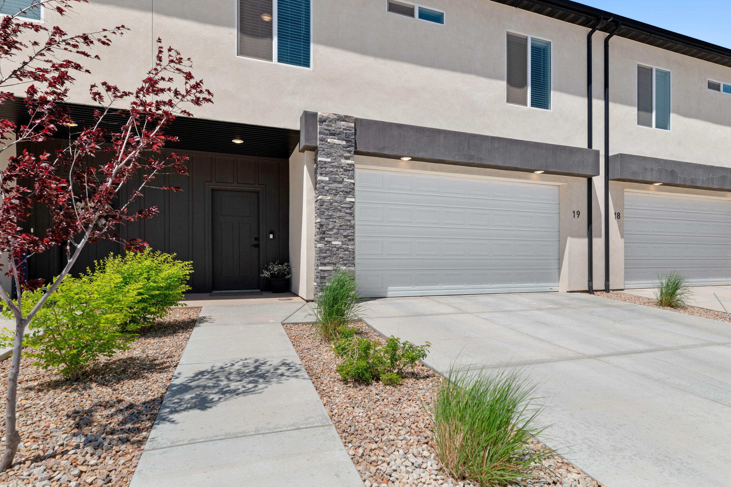 Property Photo: 2875 W Cody Dr 19 UT 84720
