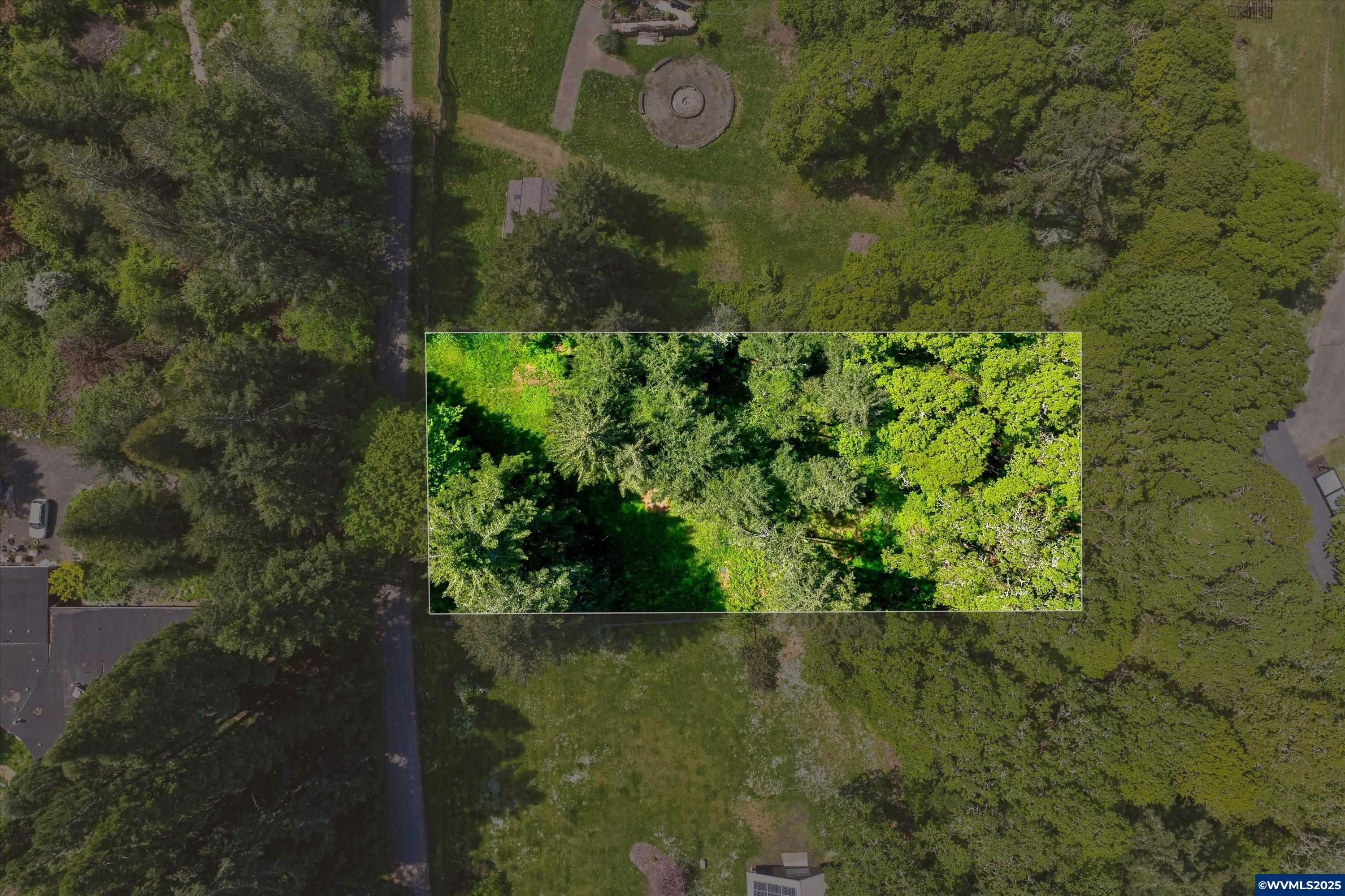 Property Photo: * NW Wild Rose Dr OR 97330