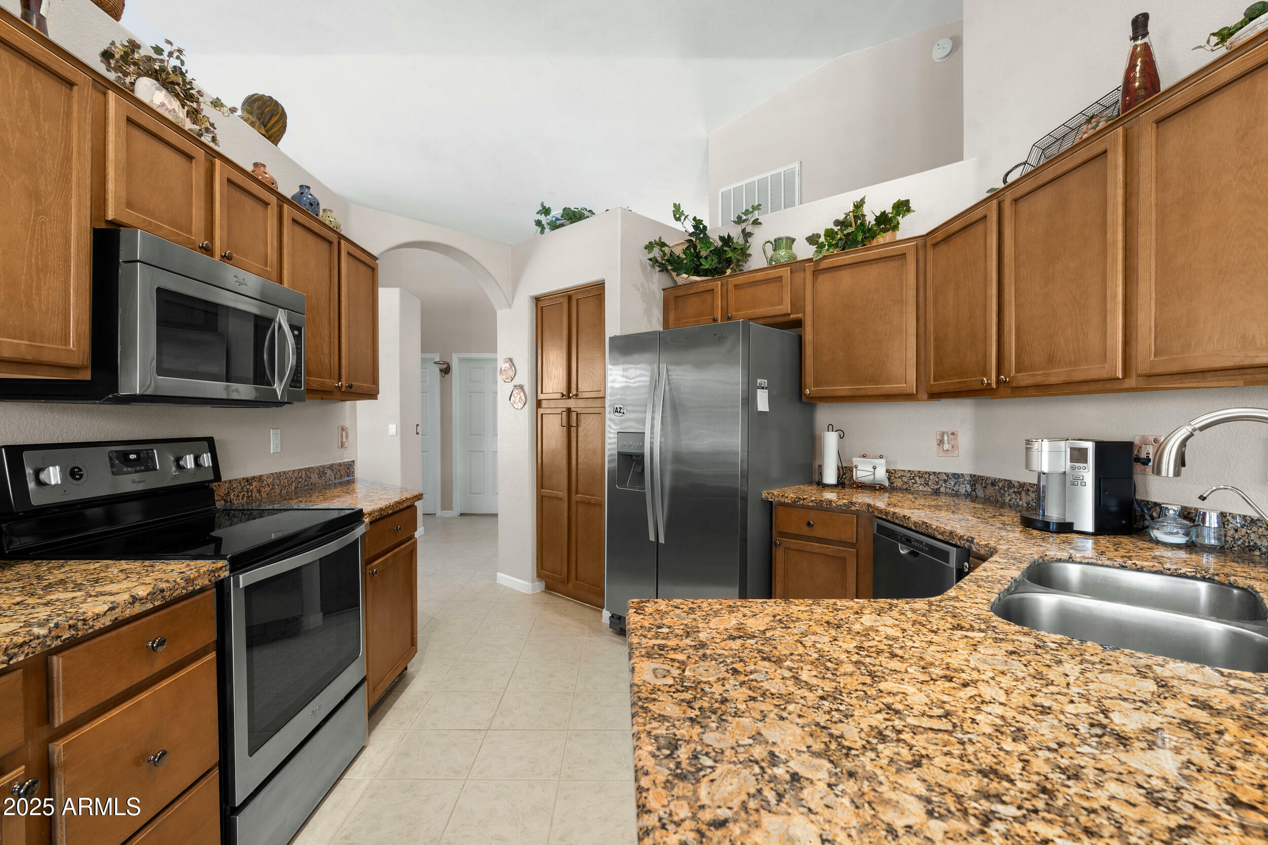 Property Photo: 6080 S Jojoba Court AZ 85118