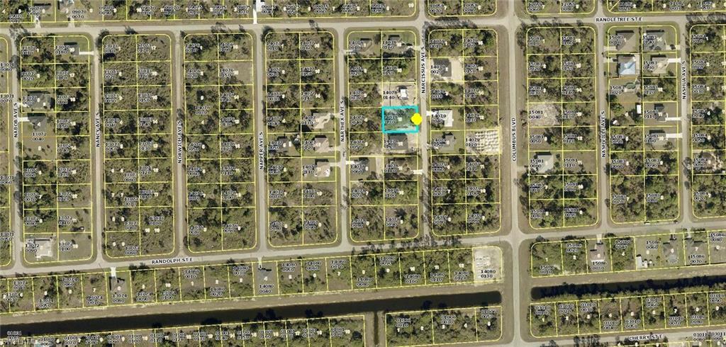 Property Photo: 236 Narcissus Ave S FL 33974