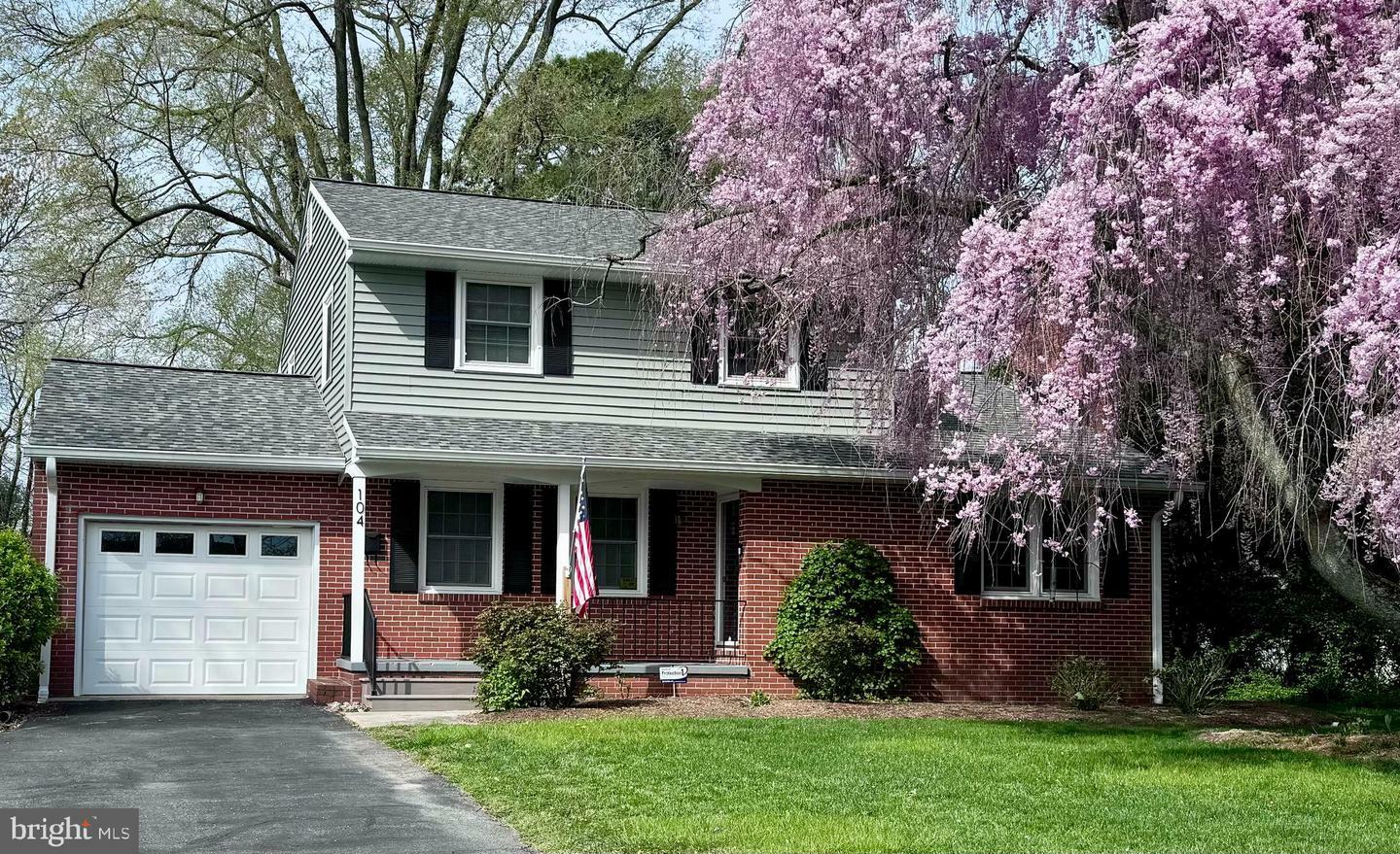 Property Photo: 104 Cedar Street MD 21620