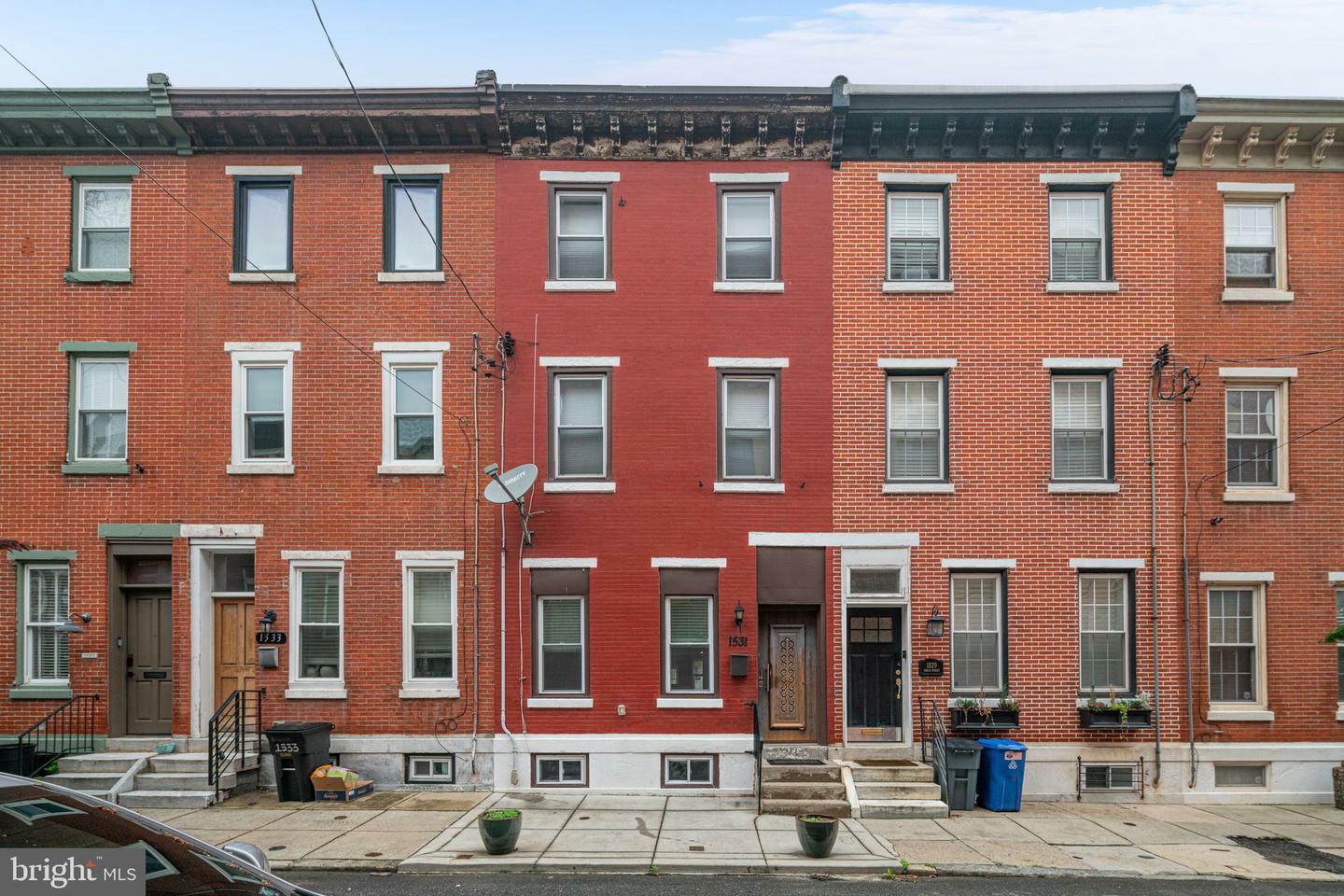 1531 Swain Street  Philadelphia PA 19130 photo
