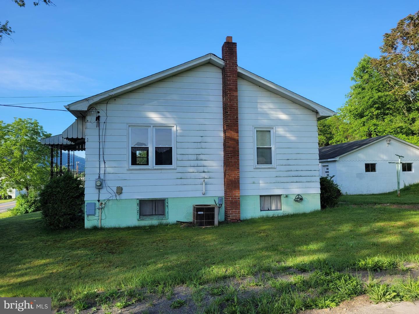 Property Photo: 155 Hyndman Rd PA 15545