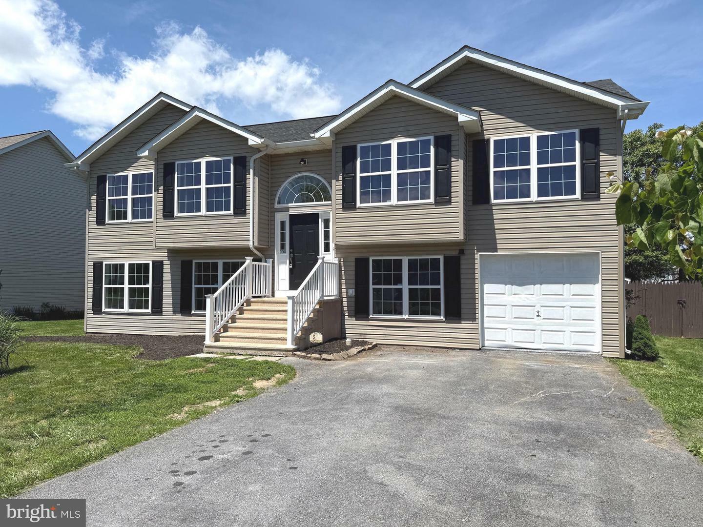 Property Photo: 22 Halsey Court WV 25405