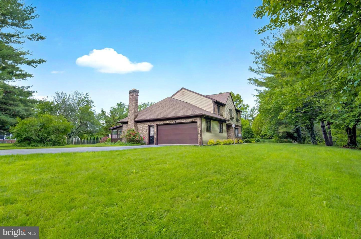 Property Photo: 575 Millcross Road PA 17601