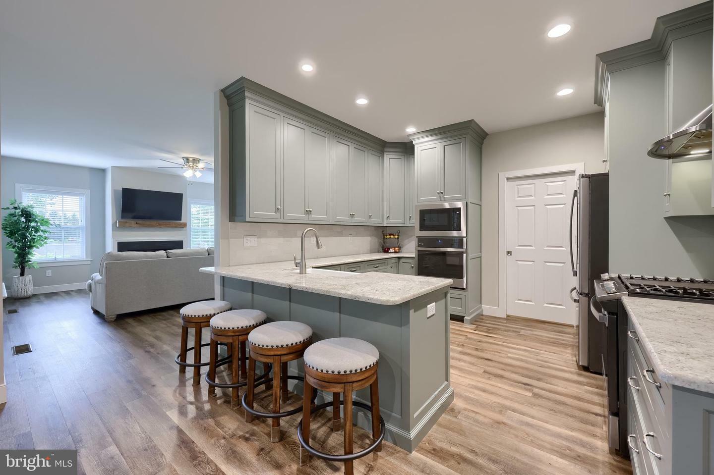 Property Photo: 2312 Raleigh Drive PA 17601