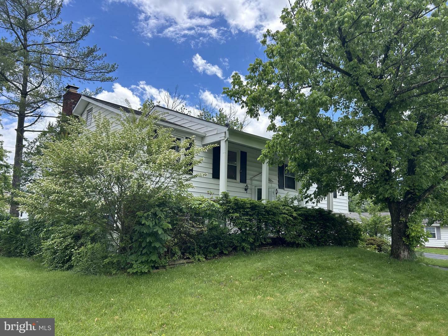 4205 Middle Ridge Drive  Fairfax VA 22033 photo