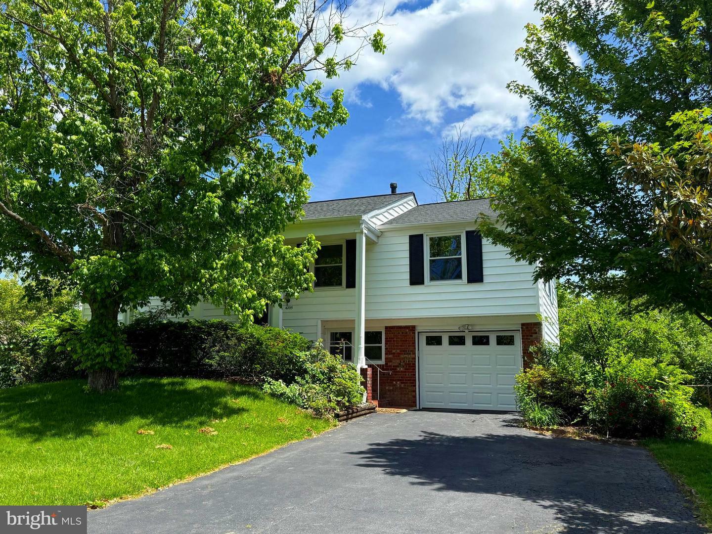 Property Photo: 4205 Middle Ridge Drive VA 22033