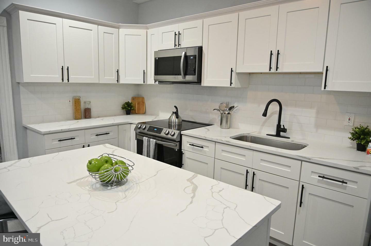 Property Photo: 5548 Cedar Avenue PA 19143