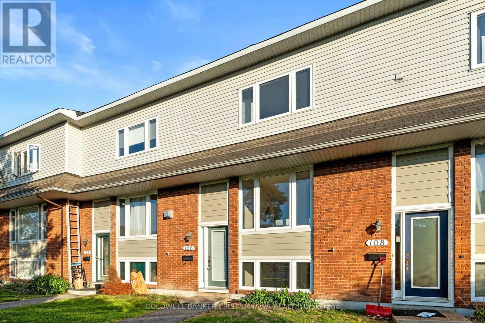 Property Photo: 106 Monterey Drive ON K2H 7A8