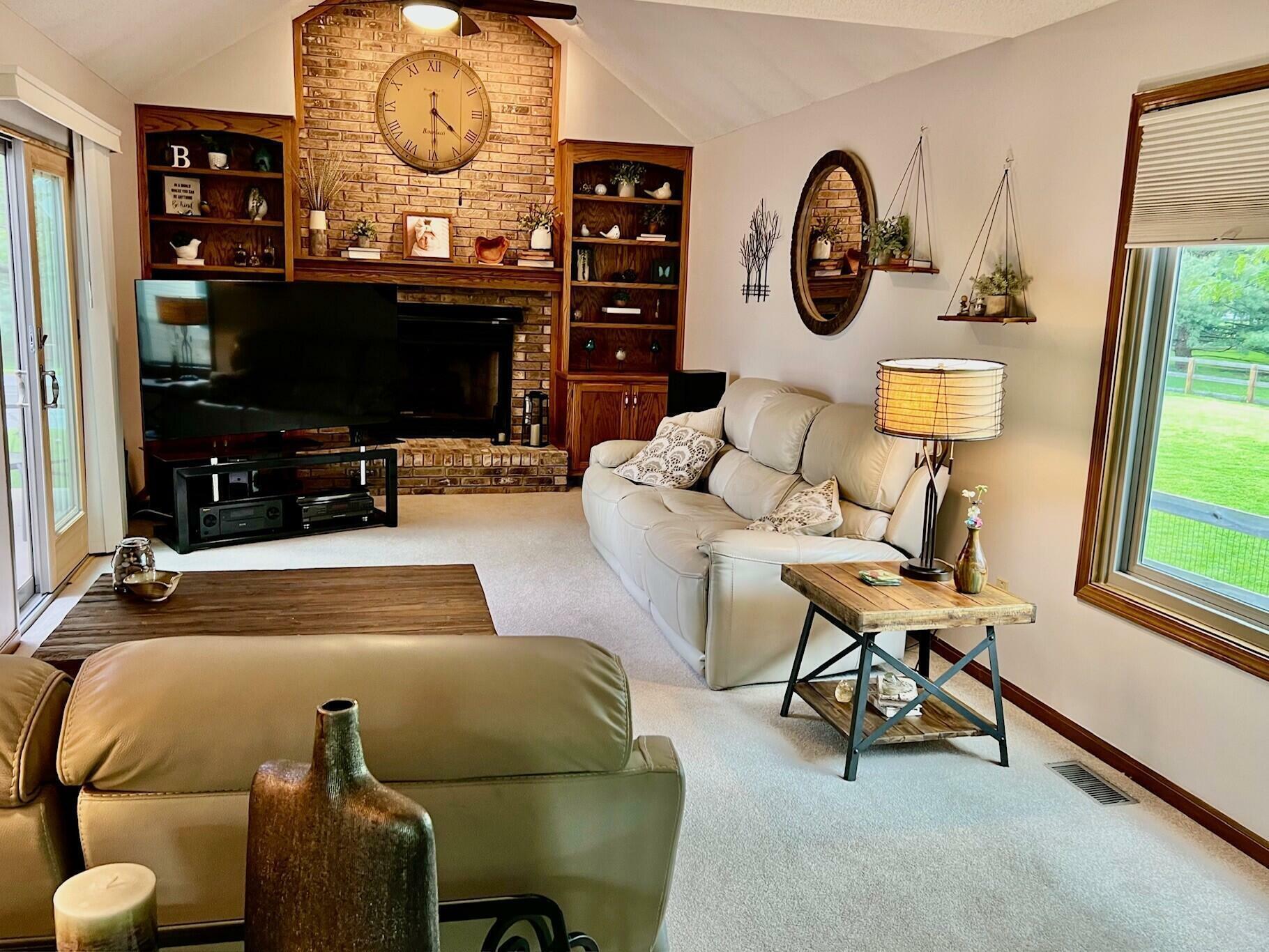 Property Photo: 5659 Davidson Road OH 43026