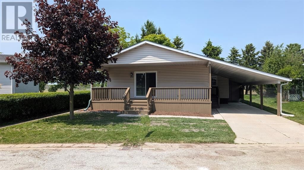 Property Photo:  2761 Oil Heritage Road 23  ON N7N 1P0 