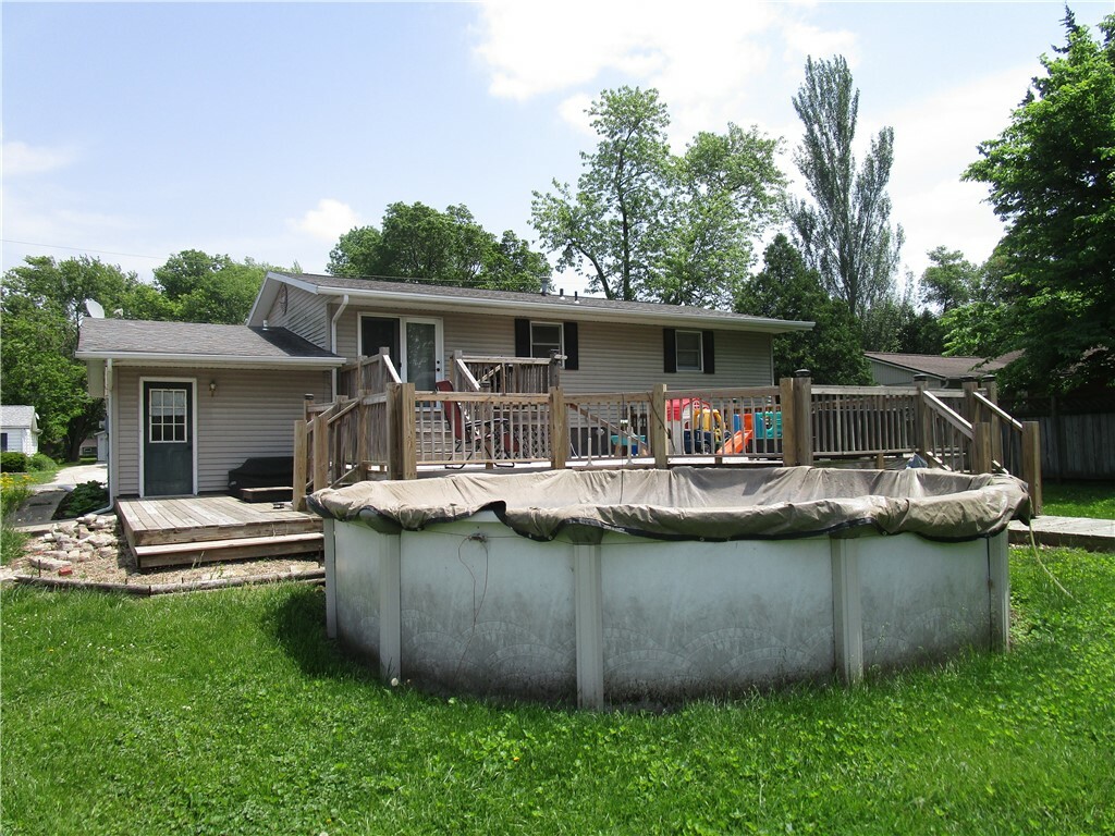 Property Photo:  205 Franklin Street  IL 62557 