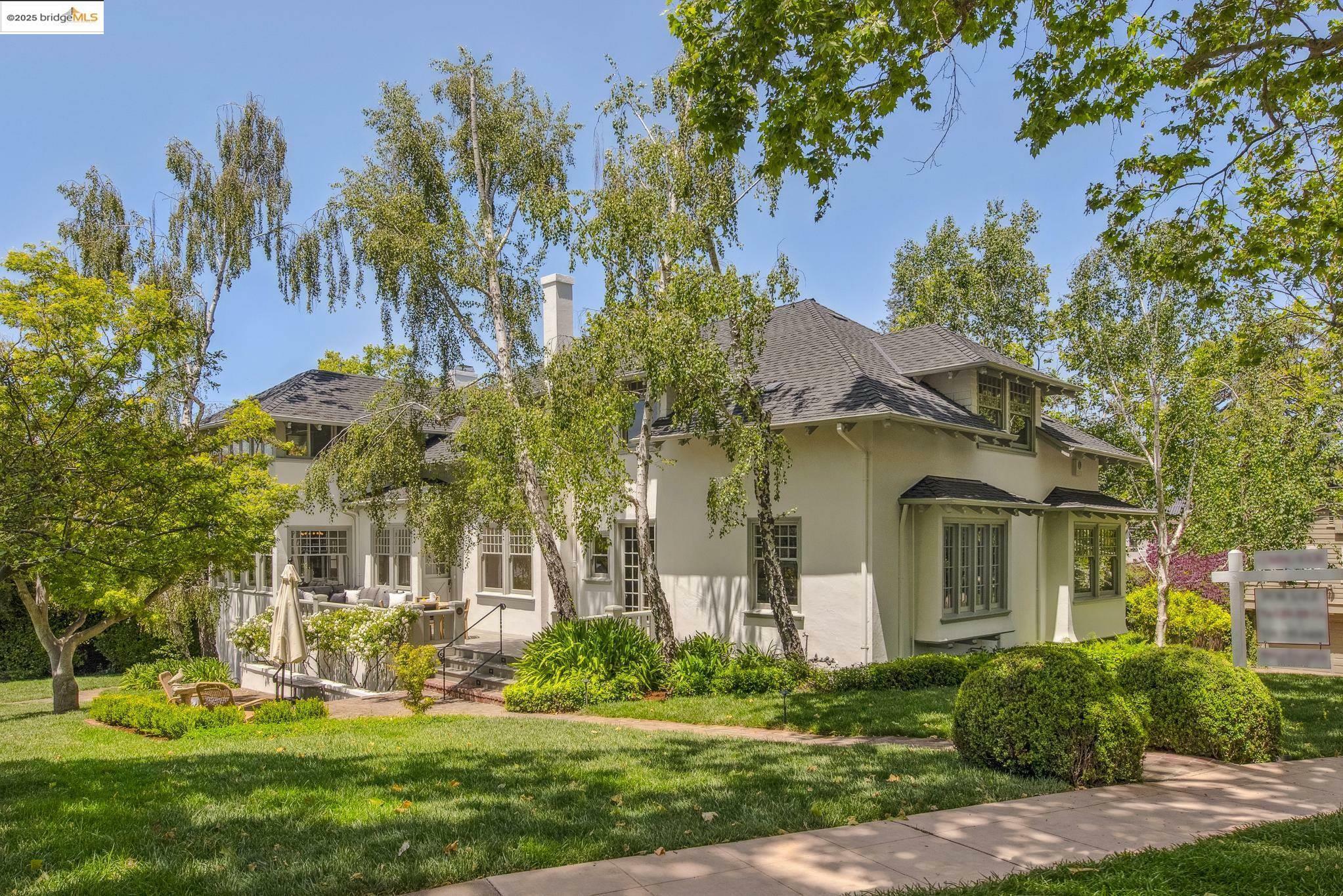 101 Bonita Ave  Piedmont CA 94611 photo