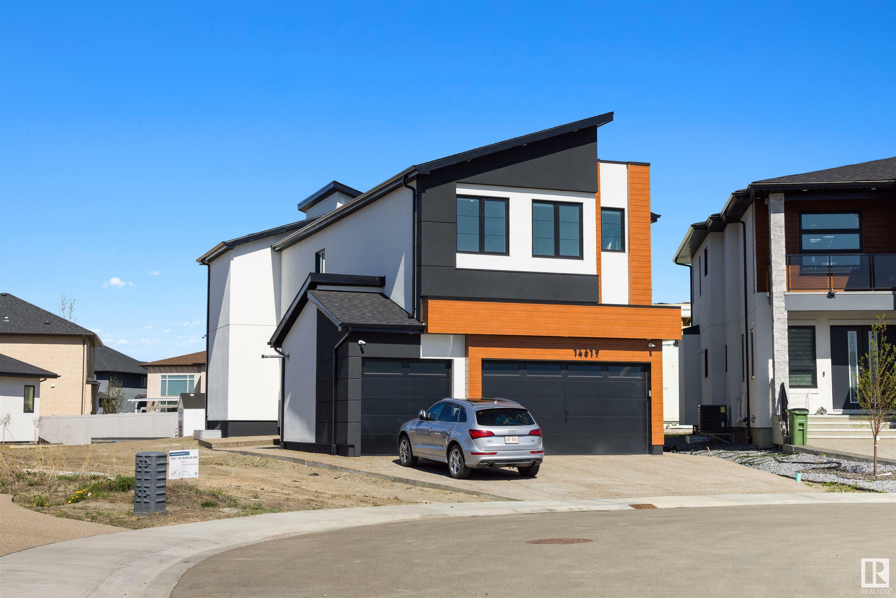 Property Photo: 14619 11 Street NW AB T5Y 3Z6