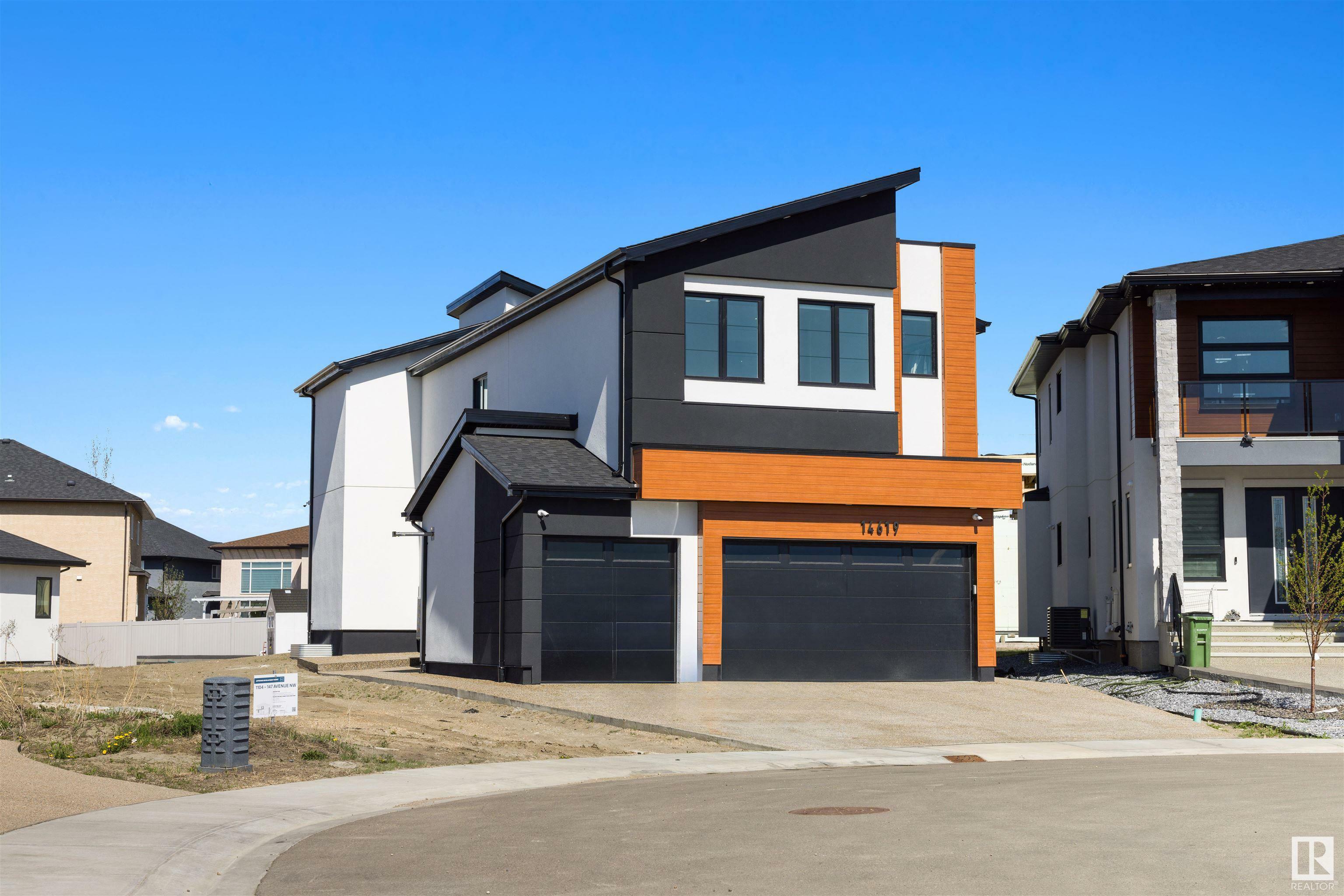 Property Photo: 14619 11 Street NW AB T5Y 3Z6
