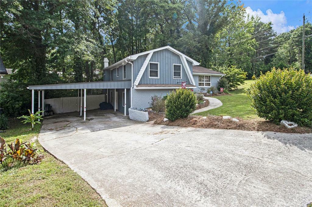 Property Photo: 2950 Springfield Court SW GA 30349