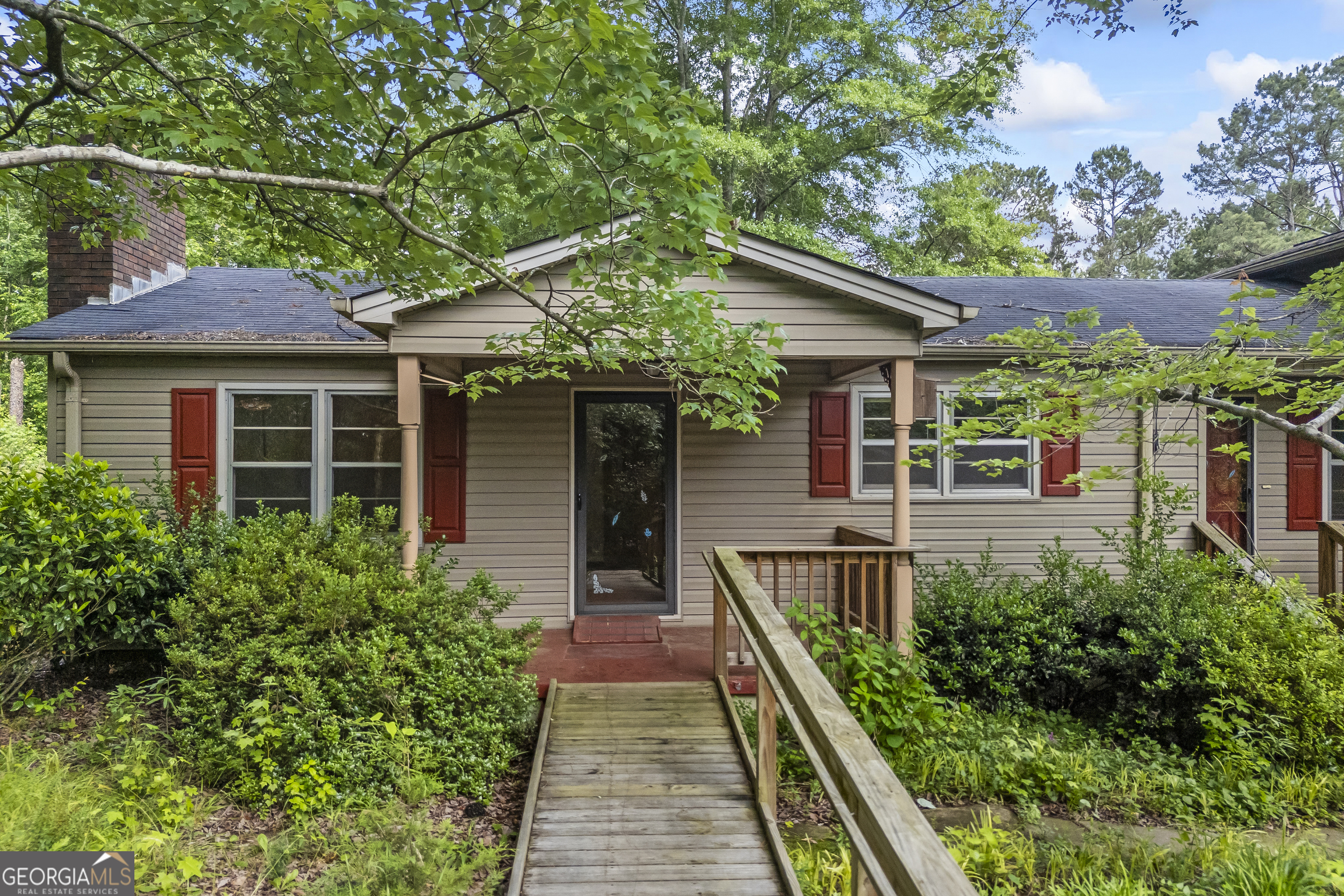 Property Photo: 1004 Homer Road GA 30529