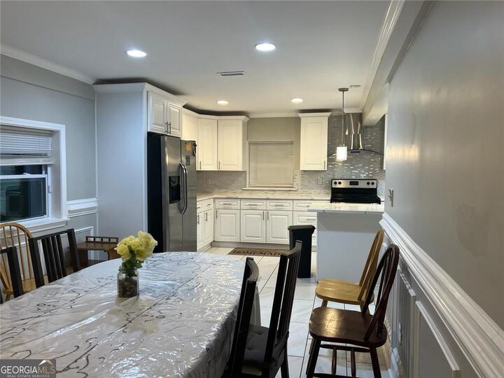 Property Photo:  3415 Glensford Drive  GA 30032 