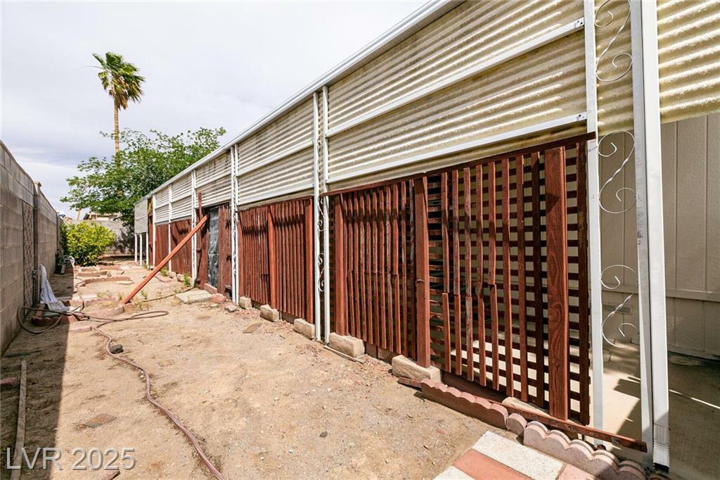 Property Photo: 3677 Arbolado Drive NV 89121