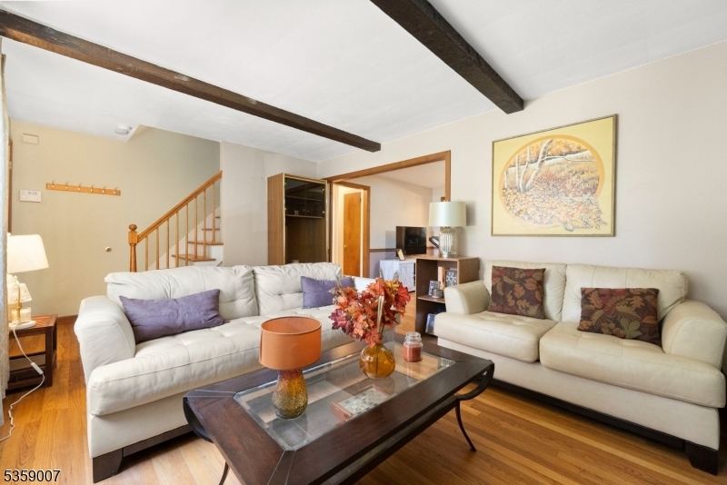 Property Photo: 580 Mountainview Dr NJ 07063