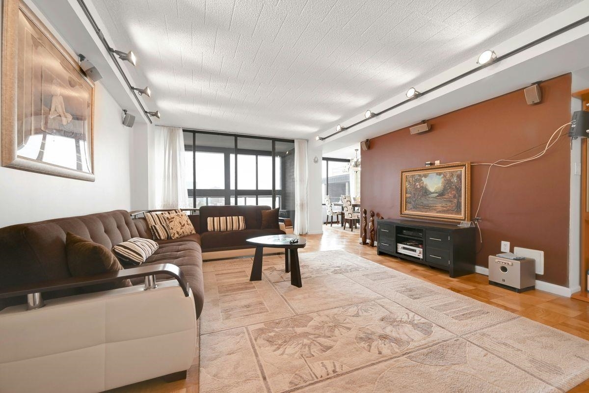 Property Photo: 9060 Palisade Ave 1028 NJ 07047