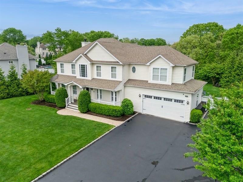38 Savanna Circle  Mount Sinai NY 11766 photo
