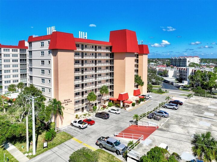 Property Photo:  232 Saint Augustine Avenue 505  FL 34285 