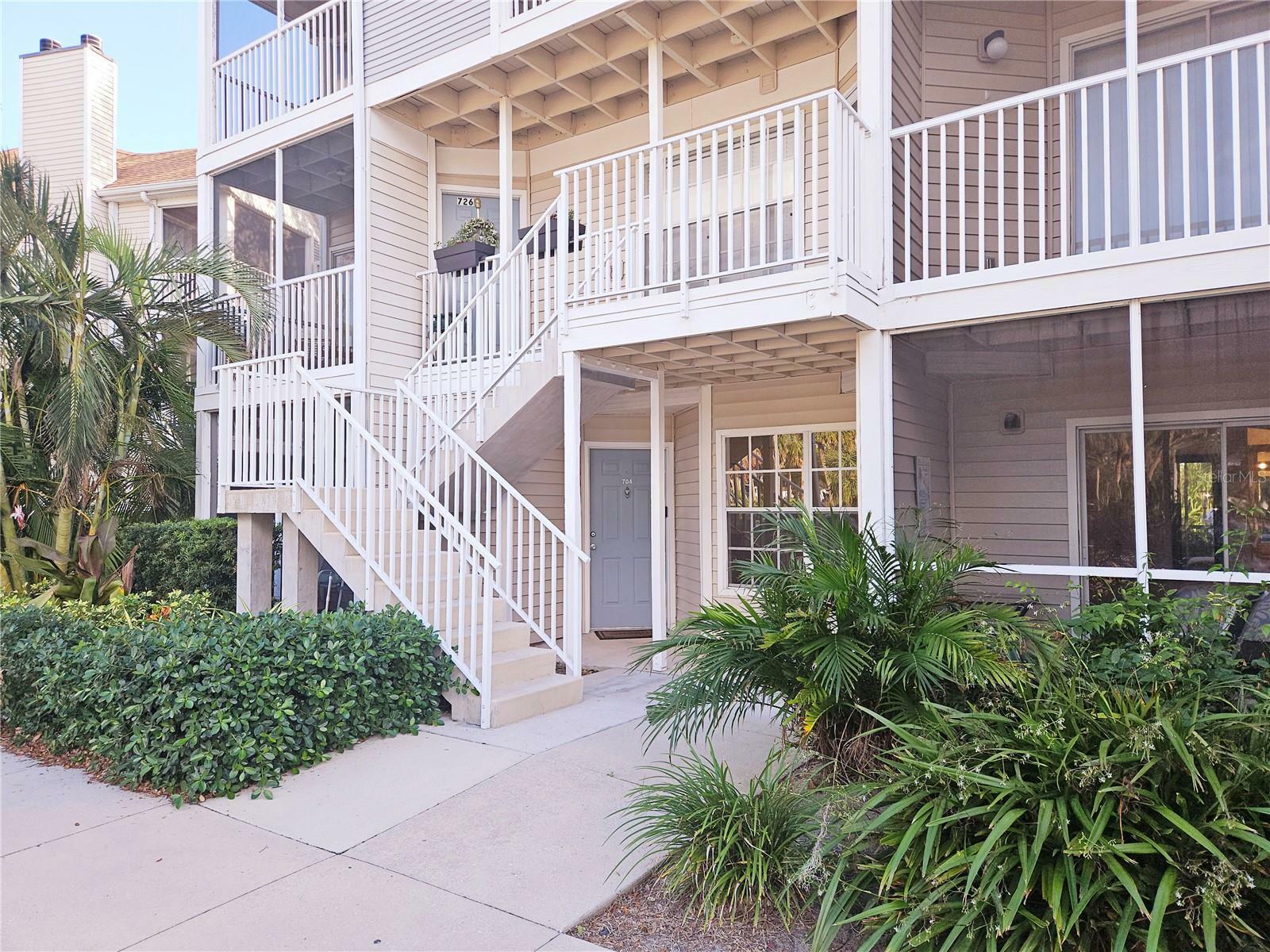 Property Photo: 850 S Tamiami Trail 704 FL 34236