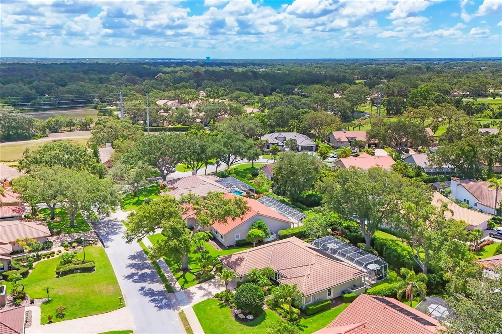 Property Photo: 4356 Highland Oaks Circle 3 FL 34235
