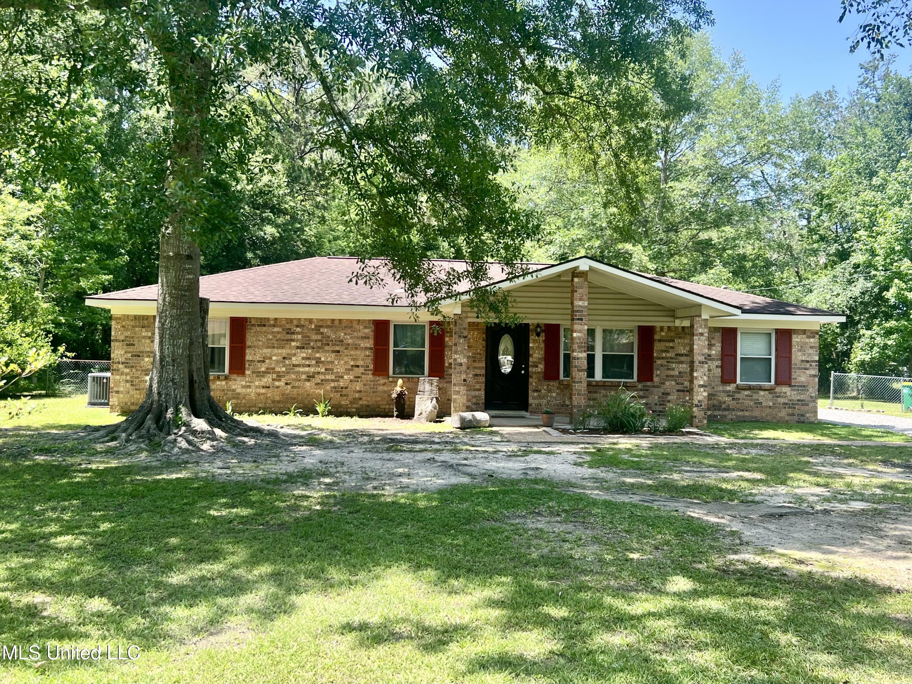Property Photo: 2621 Pintail Road MS 39562