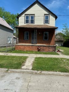 Property Photo: 11809 S Lafayette Avenue IL 60628