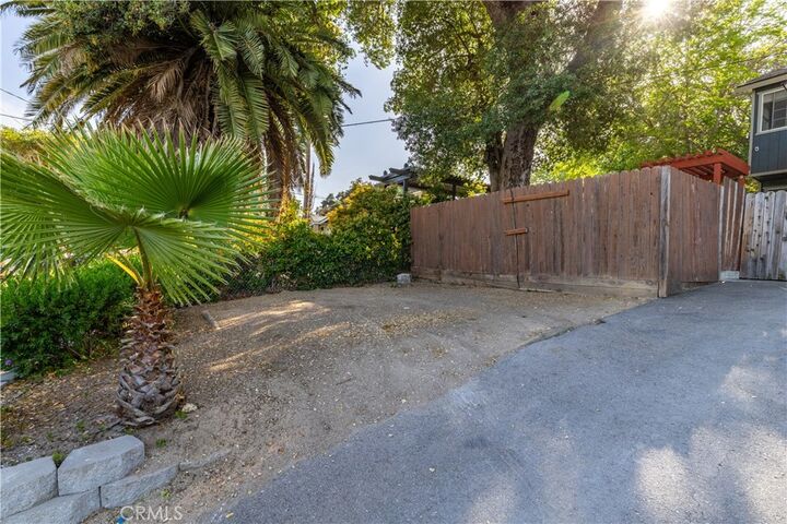 Property Photo:  4524 Mananita Avenue  CA 93422 