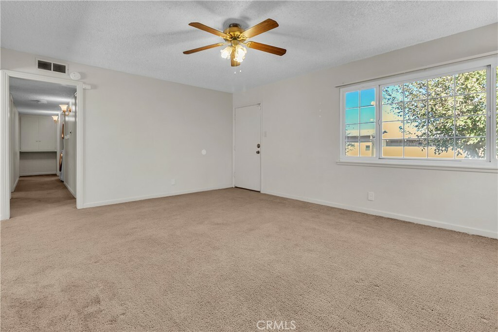 Property Photo:  560 E Mountain View St  CA 92311 