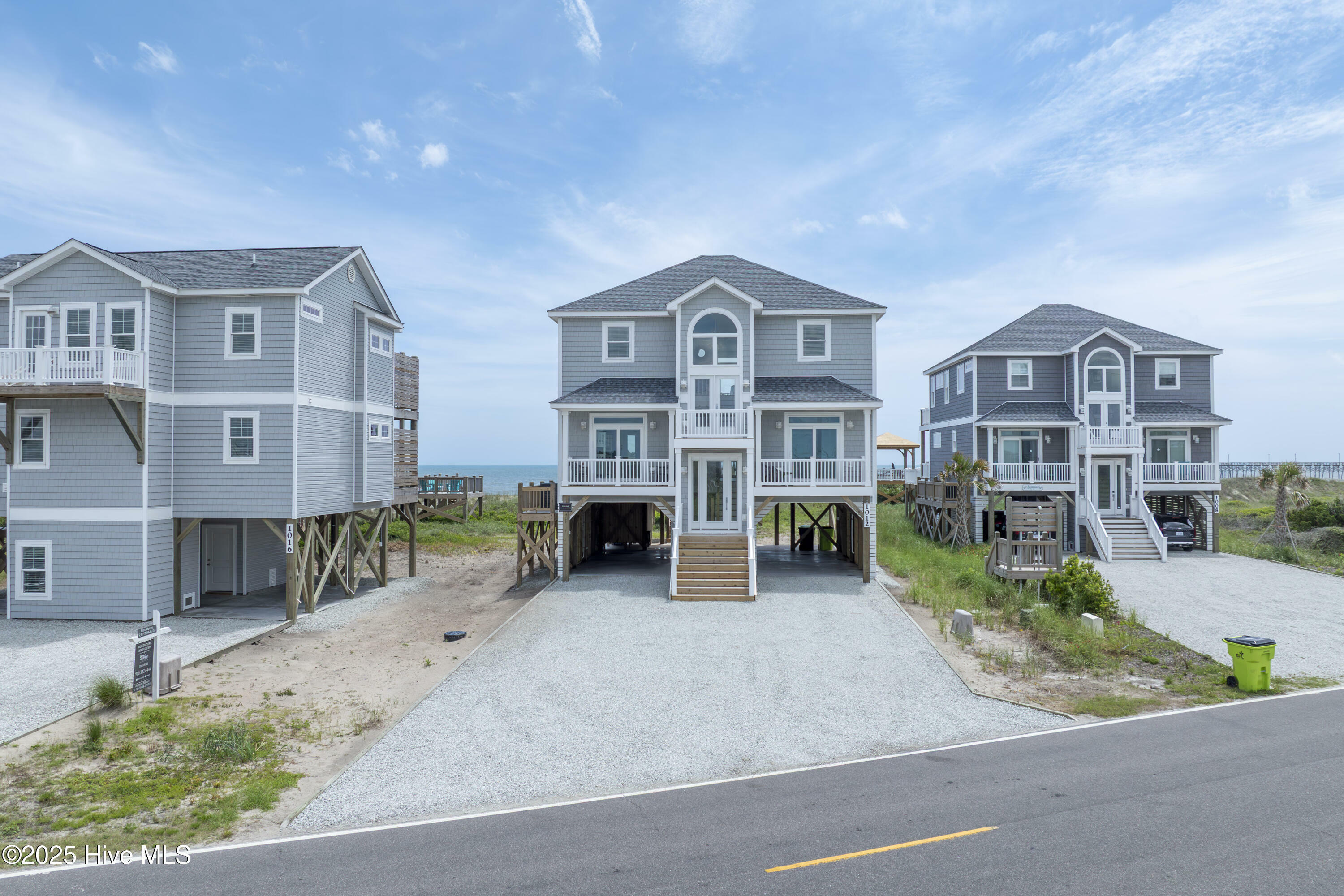Property Photo:  1012 New River Inlet Road  NC 28460 