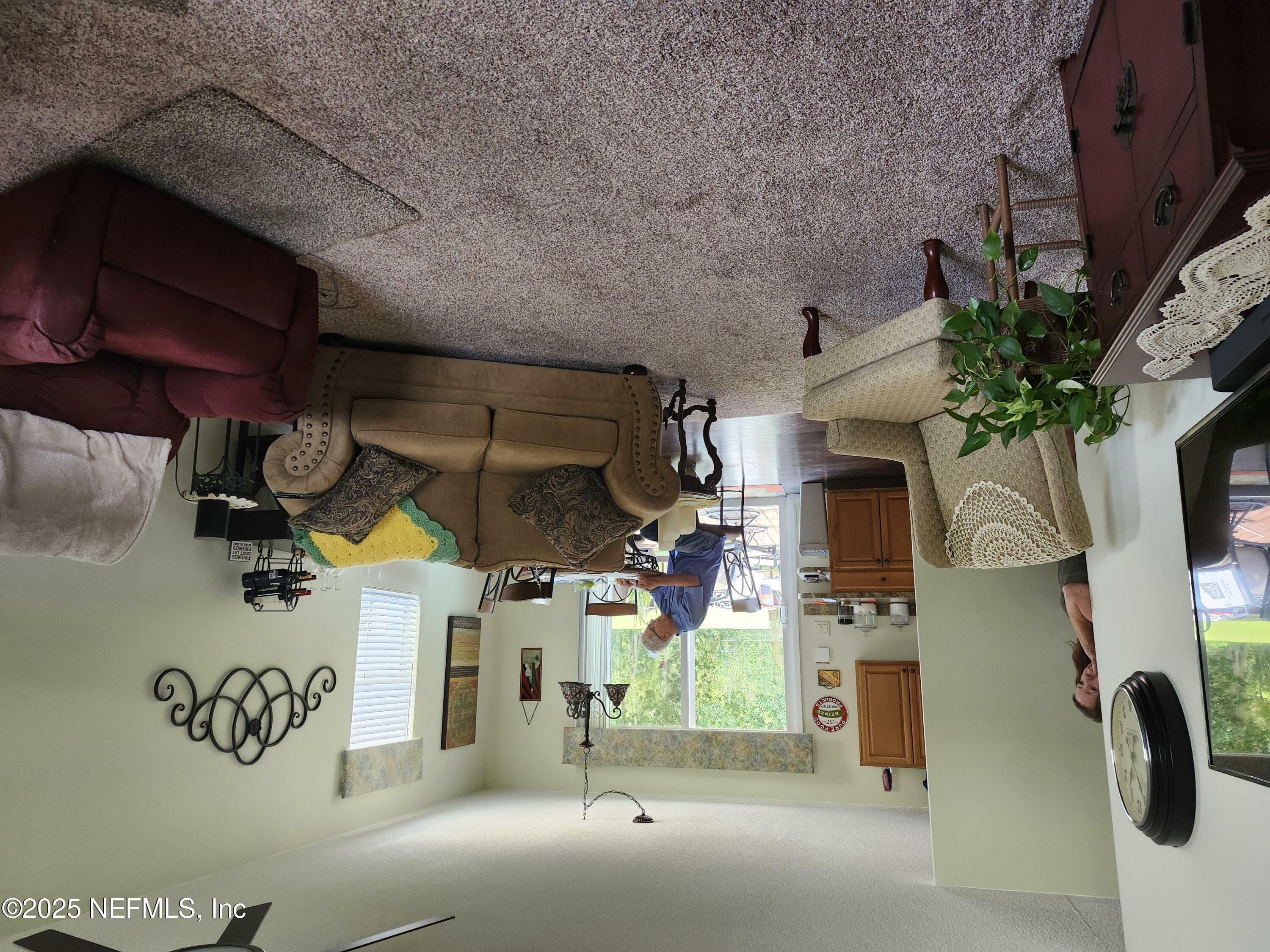 Property Photo: 109 Laurel Lane FL 32112