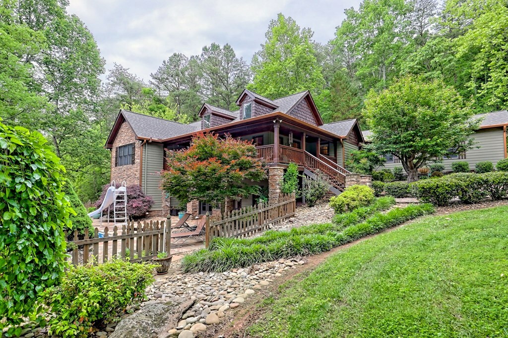 Property Photo: 2877 Cynth Creek Road GA 30546