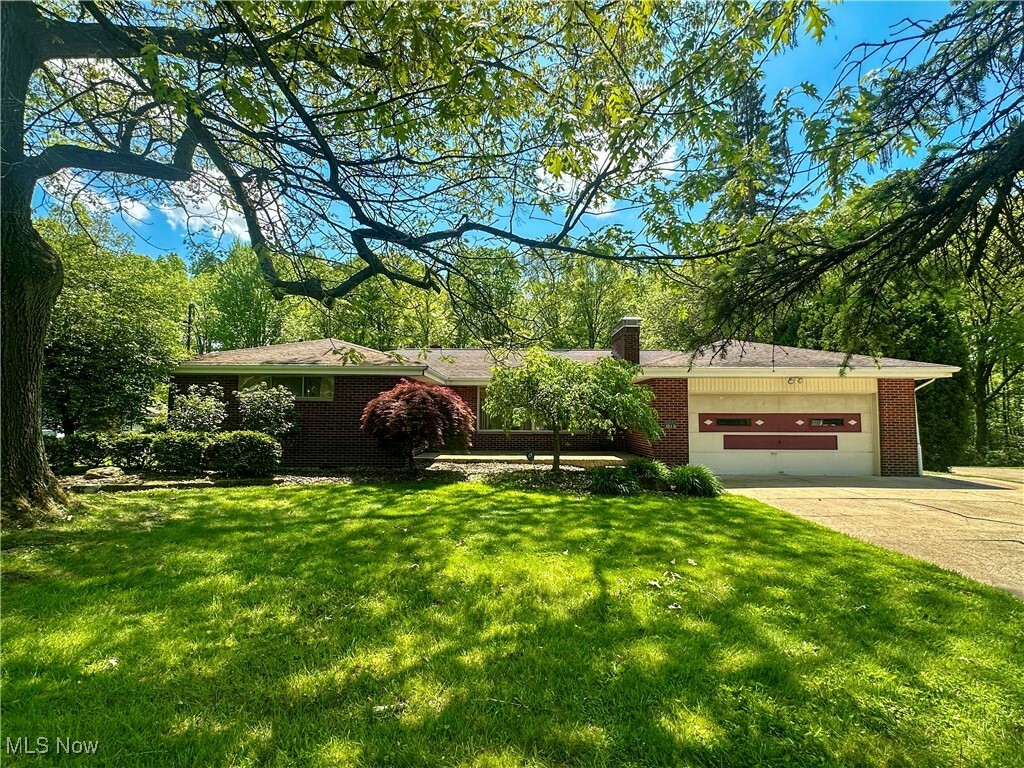 1010 Park Circle  Girard OH 44420 photo