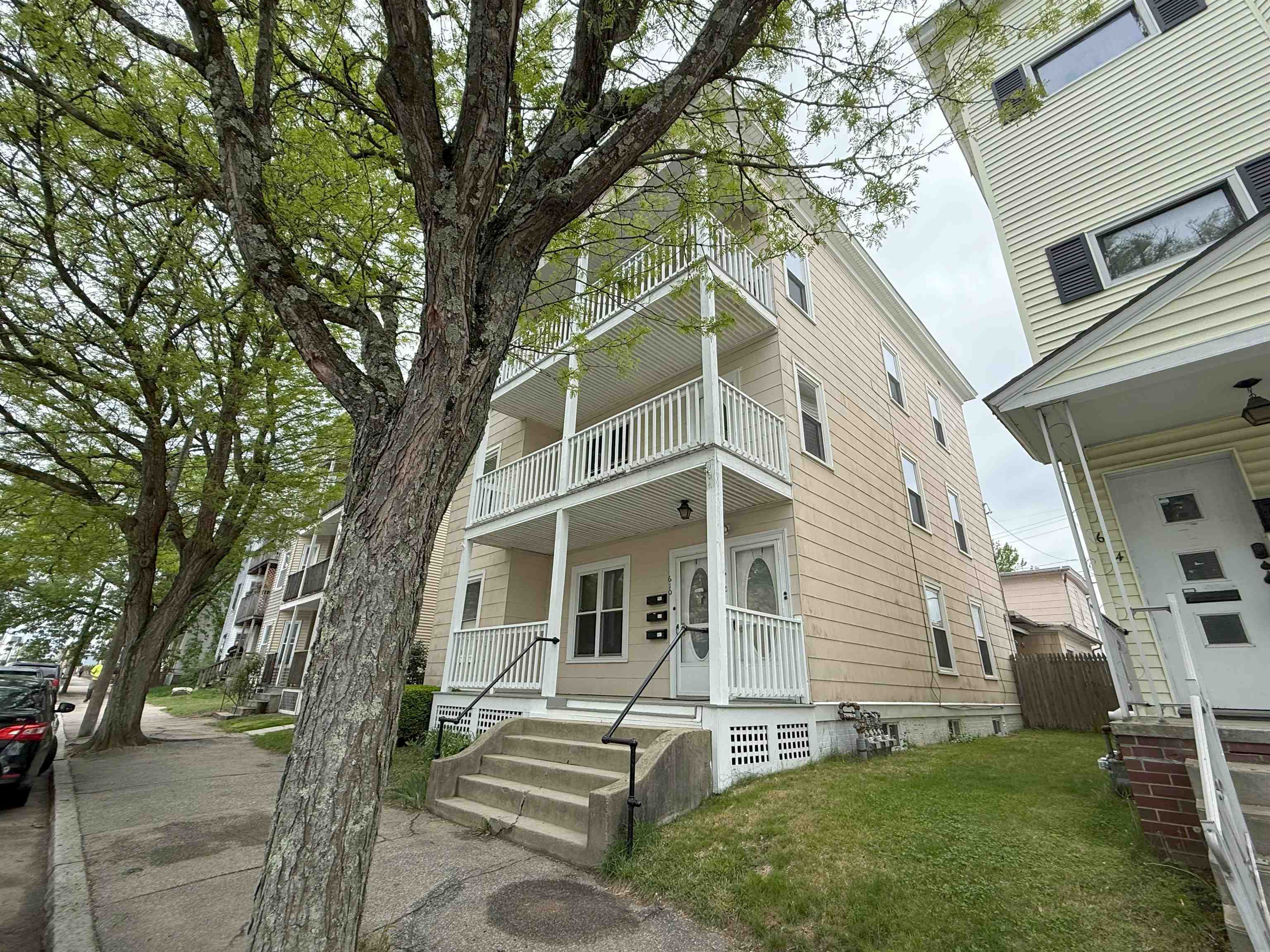 Property Photo: 610 - 612 Rimmon Street NH 03102