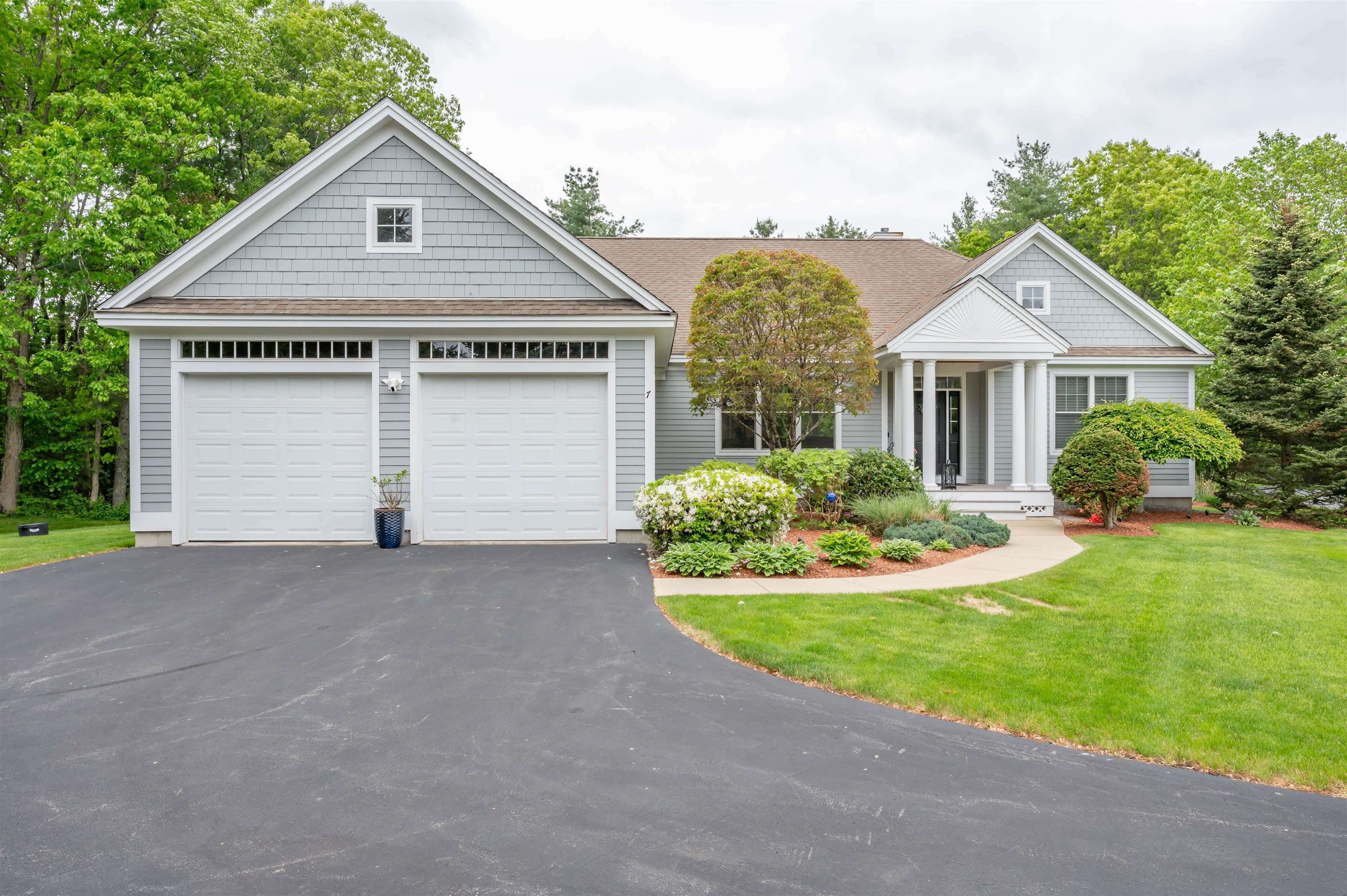 Property Photo: 7 Ebenezer'S Way NH 03049