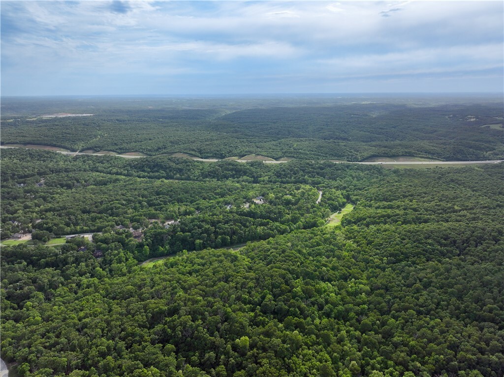 Property Photo: 4 Davington Lane AR 72715